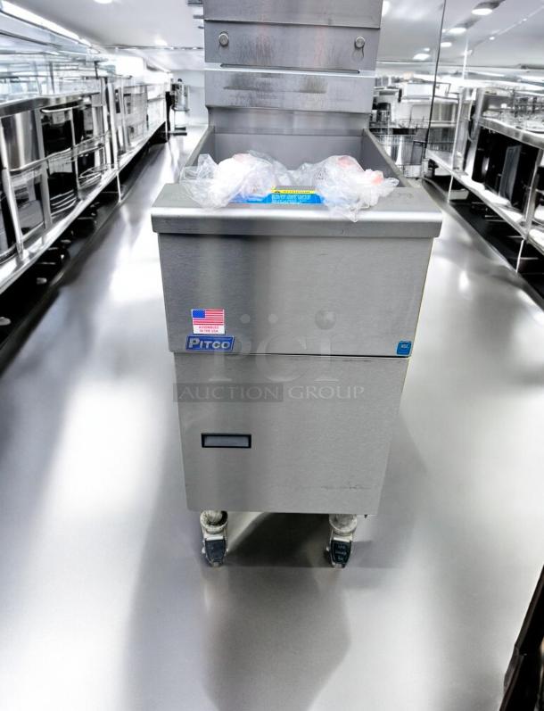 Pristine Condition Pitco VF35-S Gas Fryer - Image 6 of 12