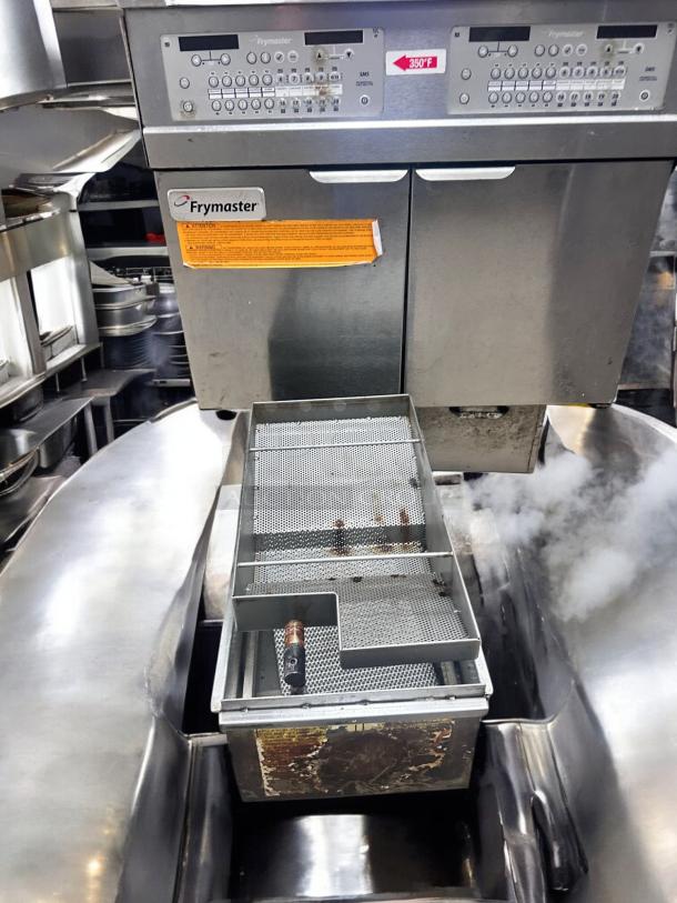 Flawless Condition Frymaster FPGL230CA Gas Fryer – Tested & Working! - Image 8 of 10