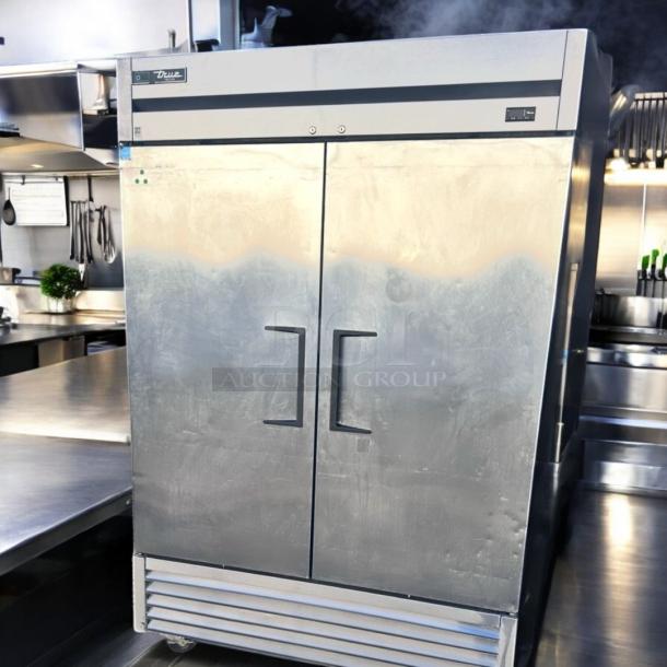 Immaculate Condition True T-49F-HC Commercial Freezer – Tested & Working! - Image 4 of 10