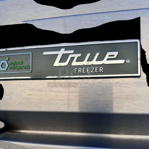 Immaculate Condition True T-49F-HC Commercial Freezer – Tested & Working! - Image 8 of 10