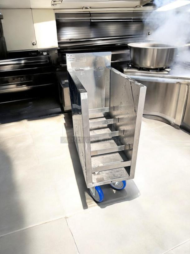 Excellent Condition Advance Tabco CRLR-12-L4 Mobile Dish Rack – Tested & Working! - Image 3 of 4