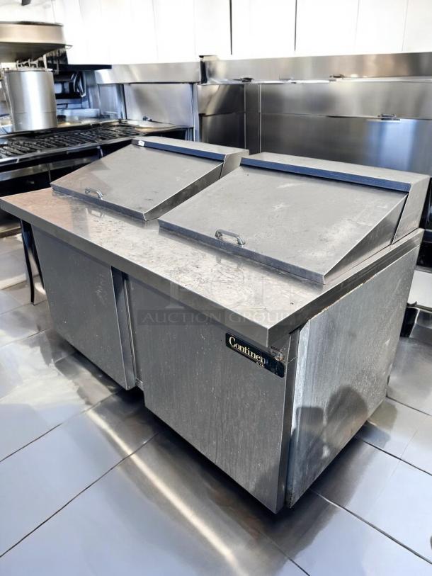 Excellent Condition Continental SW60-24M Sandwich Prep Table – Tested & Working! - Image 6 of 7