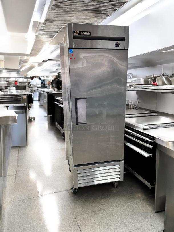 Excellent Condition True T-23F Single Door Freezer – Tested & Working! - Image 1 of 8