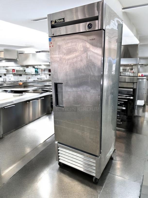Excellent Condition True T-23F Single Door Freezer – Tested & Working! - Image 2 of 8