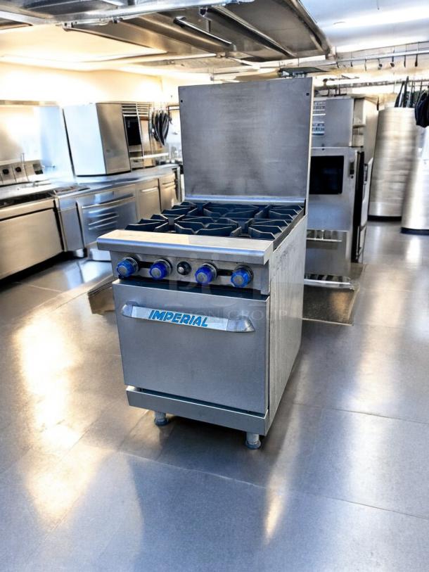 Excellent Condition Imperial 4-Burner Gas Range with Oven – Tested & Working! - Image 5 of 9