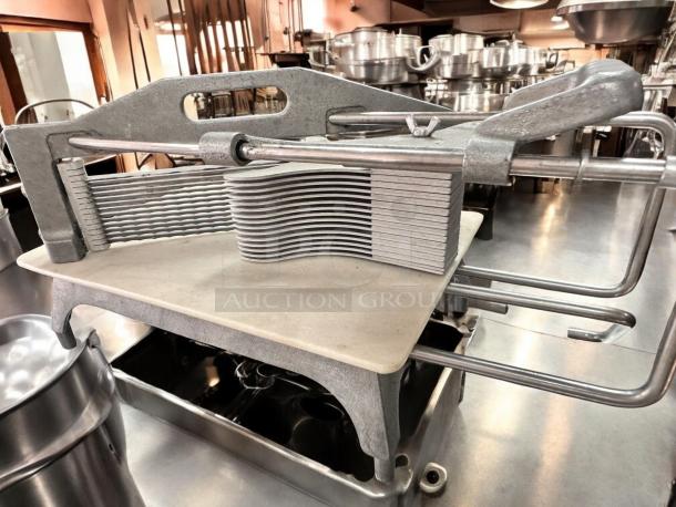 Excellent Condition Lincoln Foodservice Products 0643N Slicer – Tested & Working! - Image 1 of 6