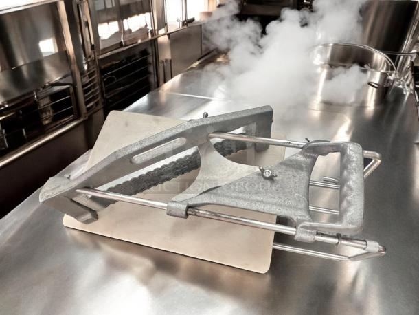 Excellent Condition Lincoln Foodservice Products 0643N Slicer – Tested & Working! - Image 2 of 6