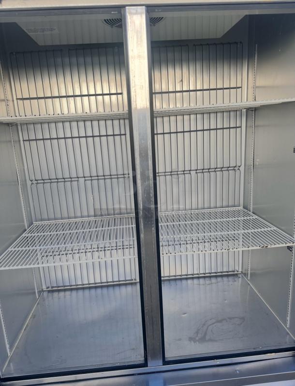 Excellent Condition True T-49F-HC Freezer – Tested & Working! - Image 5 of 8