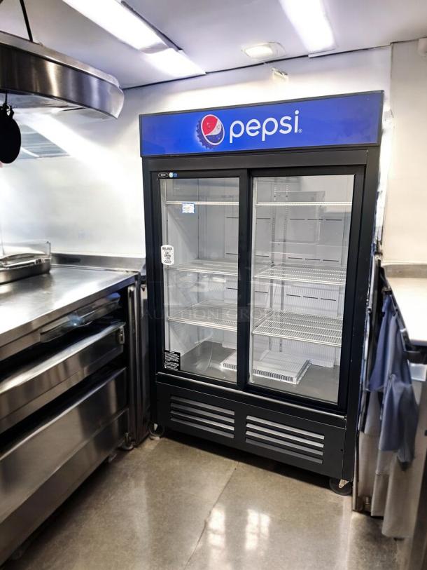 Excellent Condition QBD Pepsi Glass Door Refrigerator – Tested & Working! - Image 4 of 7