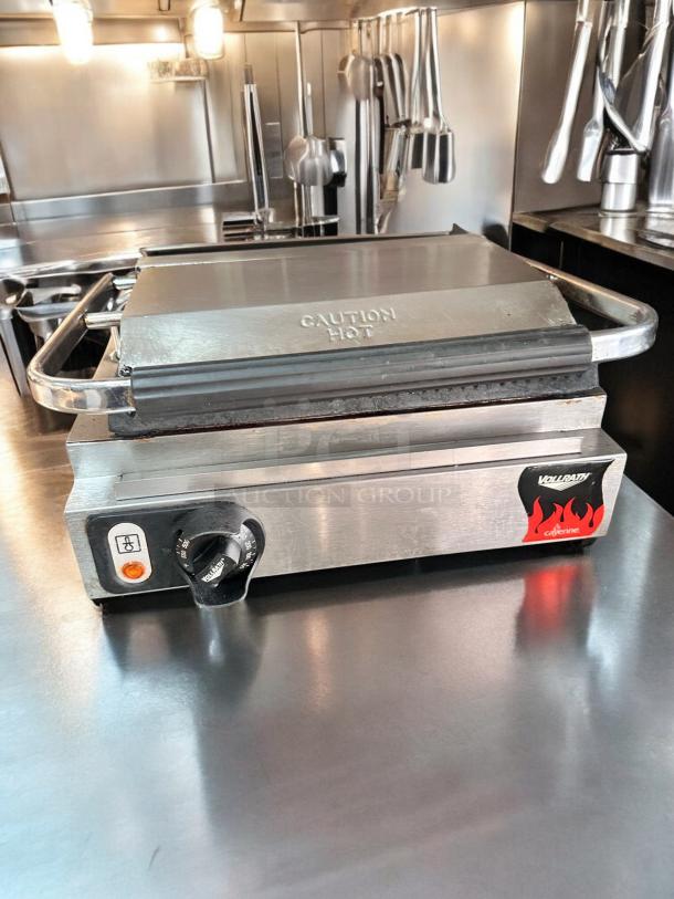 Excellent Condition Vollrath Cayenne Panini Grill – Tested & Working! - Image 9 of 10