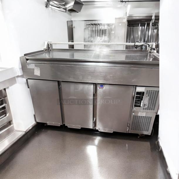 Excellent Condition Randell 8268SWP Refrigerated Prep Table – Tested & Working! - Image 8 of 9
