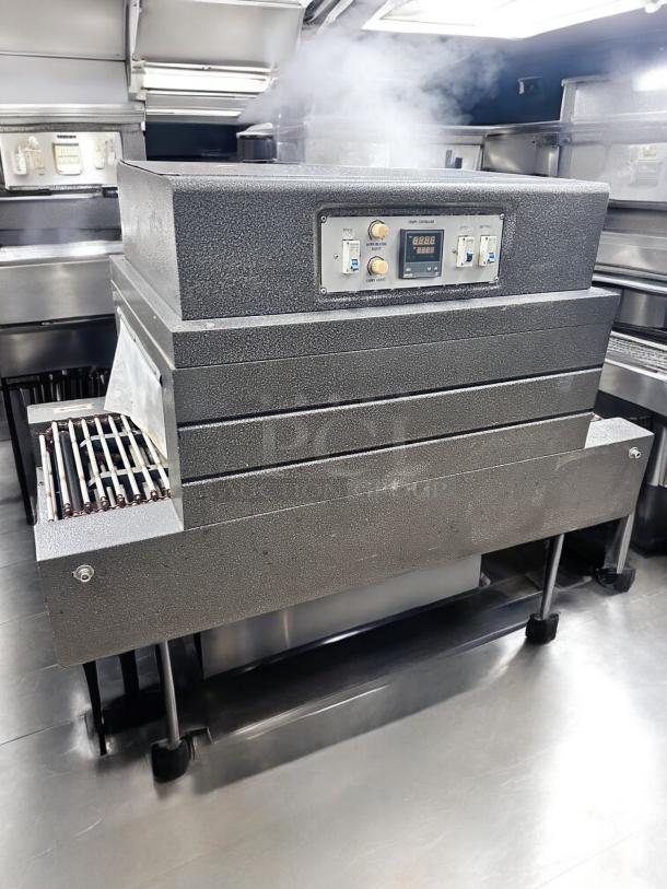 Excellent Condition Thermal Shrinking Packaging Machine BSA 500/BSE4030 – Tested & Working! - Image 7 of 10