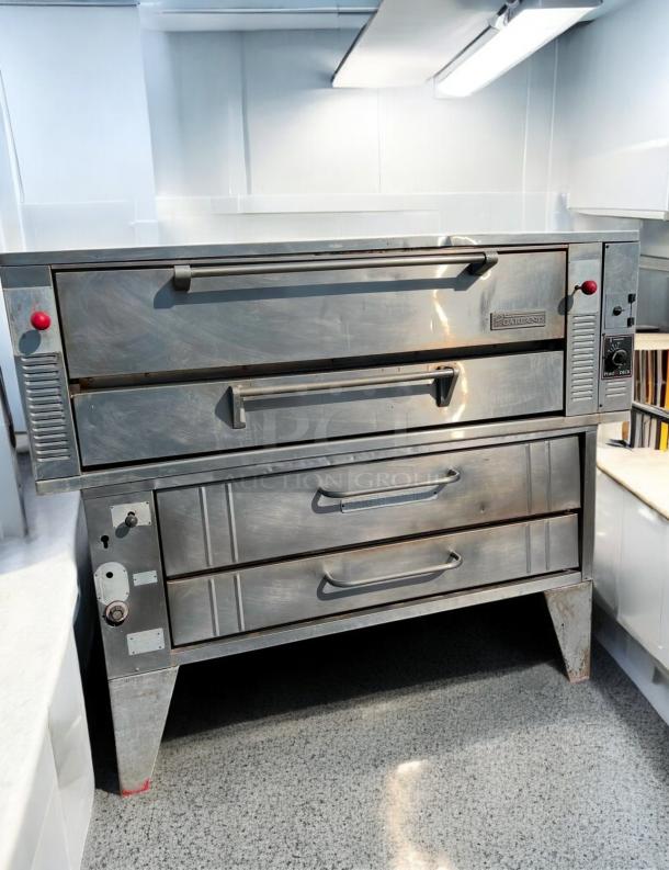 Like New Condition Garland/Bakers Pride Double Deck Gas Pizza Oven – Tested & Working! - Image 13 of 17