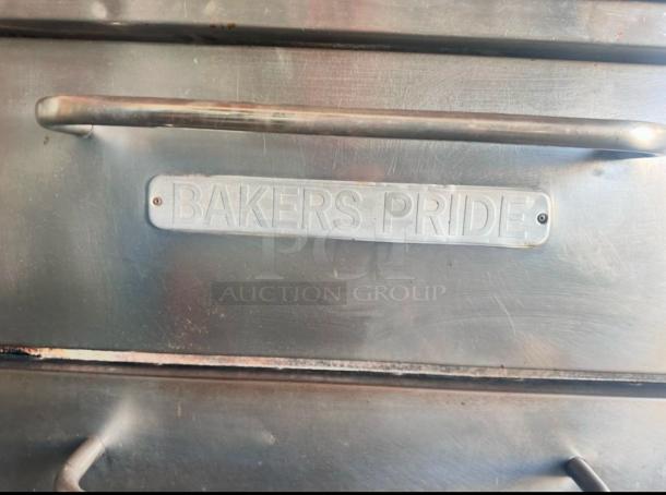 Like New Condition Garland/Bakers Pride Double Deck Gas Pizza Oven – Tested & Working! - Image 16 of 17