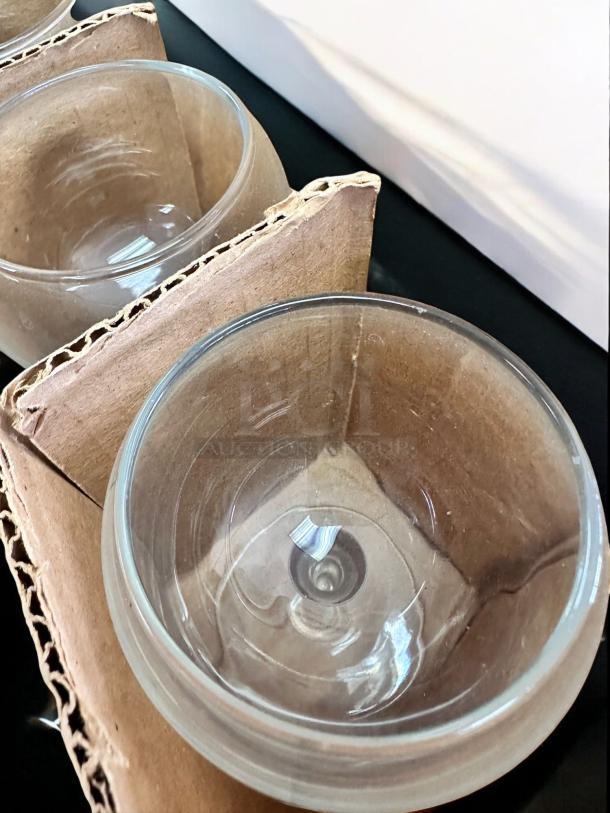 Excellent Condition Glassware Lot – Restaurant-Grade Bar Glasses (24 Pcs) - Image 5 of 7