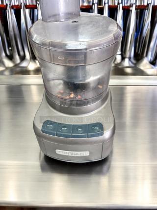 Excellent Condition Cuisinart Food Processor – Tested & Working!