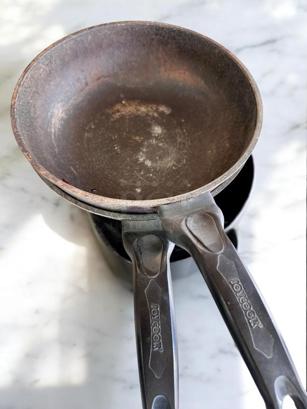 Excellent Condition Joycook Frying Pans – Heavy-Duty & Made in Korea – Qty 2 - Image 2 of 5