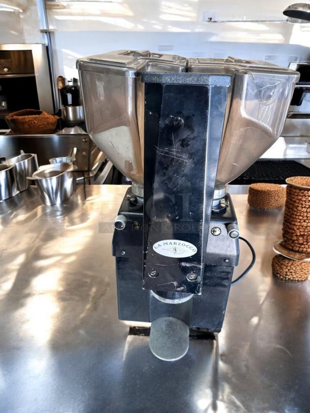 Tested & Working La Marzocco Swift EPSB Coffee Grinder – Commercial Espresso Quality! - Image 7 of 9