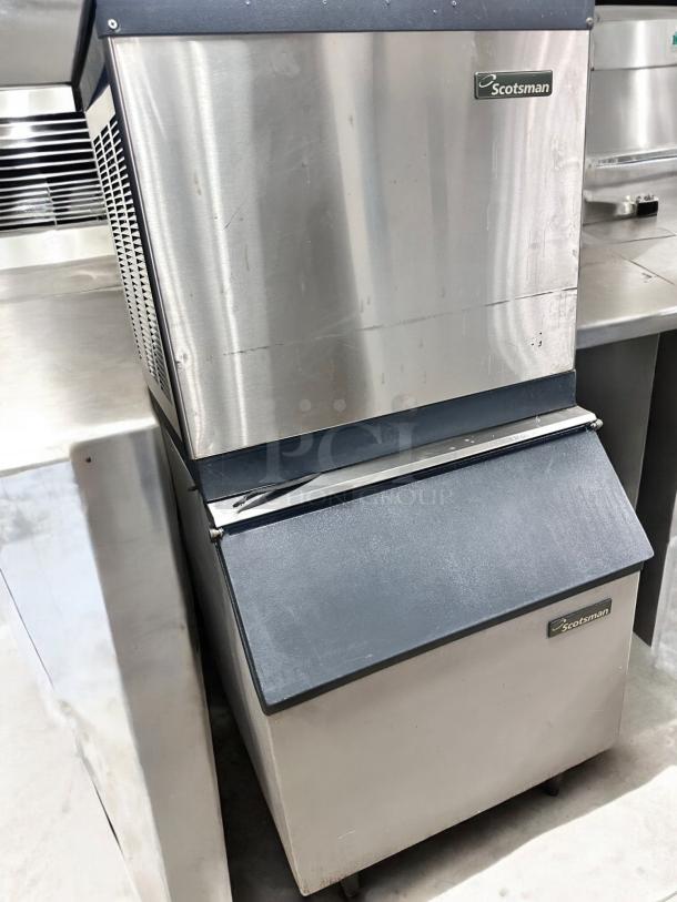 Excellent Condition Scotsman CME506AS-1H Ice Machine – Tested & Working! - Image 5 of 7