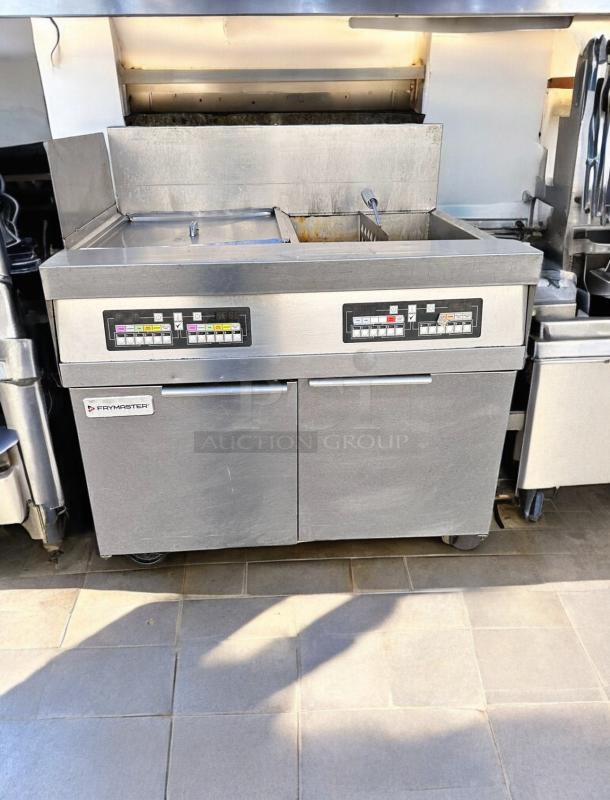 Excellent Condition Frymaster FPGL230CA Gas Fryer – Fully Tested & Working! - Image 4 of 8