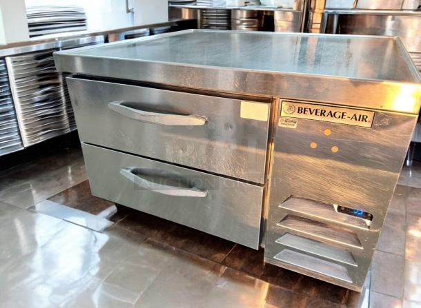 Excellent Condition Beverage-Air WTRCS36-1-003 2-Drawer Worktop Refrigerator – Tested & Working! - Image 5 of 9