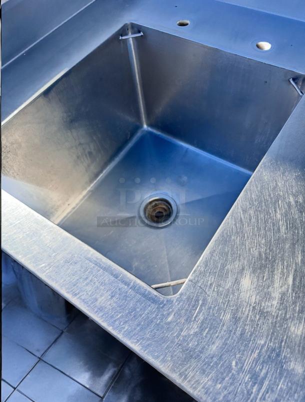 Excellent Condition Stainless Steel Prep Sink Table – Tested & Cleaned! - Image 4 of 7