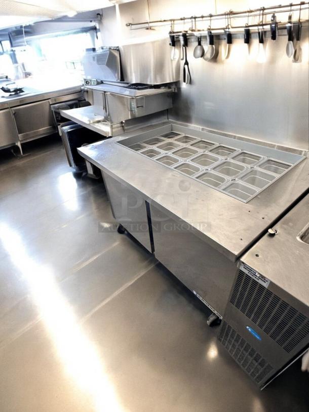 Excellent Condition Beverage-Air SPE60-18M Salad/Sandwich Prep Table – Tested & Working! - Image 2 of 8