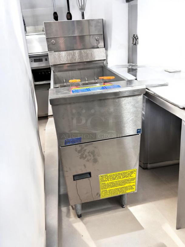 Excellent Condition Pitco VF35 Gas Fryer – Fully Tested & Working! - Image 3 of 8