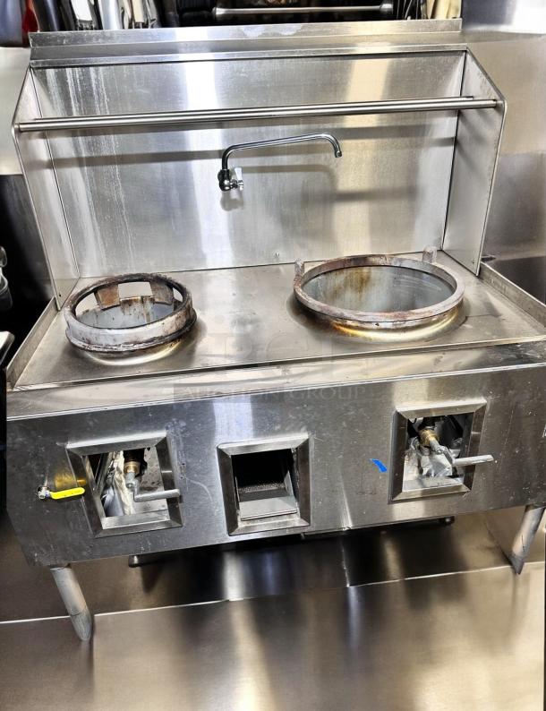 Excellent Condition Westar 2-Burner Wok Range – Tested & Working! - Image 9 of 13