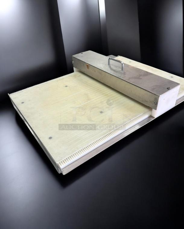 Excellent Condition Somerset SDS-130 Dough machine – Tested & Working! - Image 3 of 8