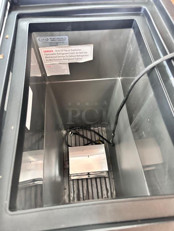 Excellent Condition IDW Pepsi Commercial Cooler – Tested & Working! - Image 6 of 8