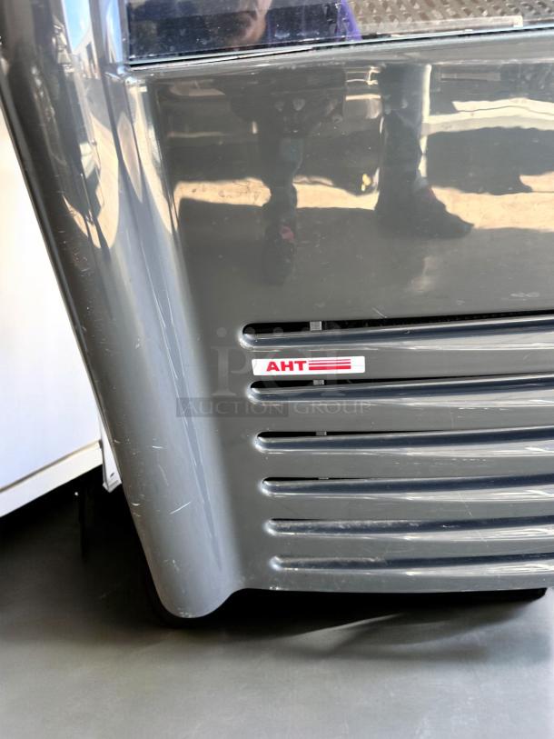 Excellent Condition AHT AC-W LED Open-Air Cooler – Tested & Working! - Image 8 of 11