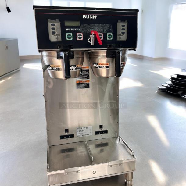Excellent Condition BUNN Dual SH DBC Smart Funnel Coffee Brewer – Tested & Working! - Image 2 of 9