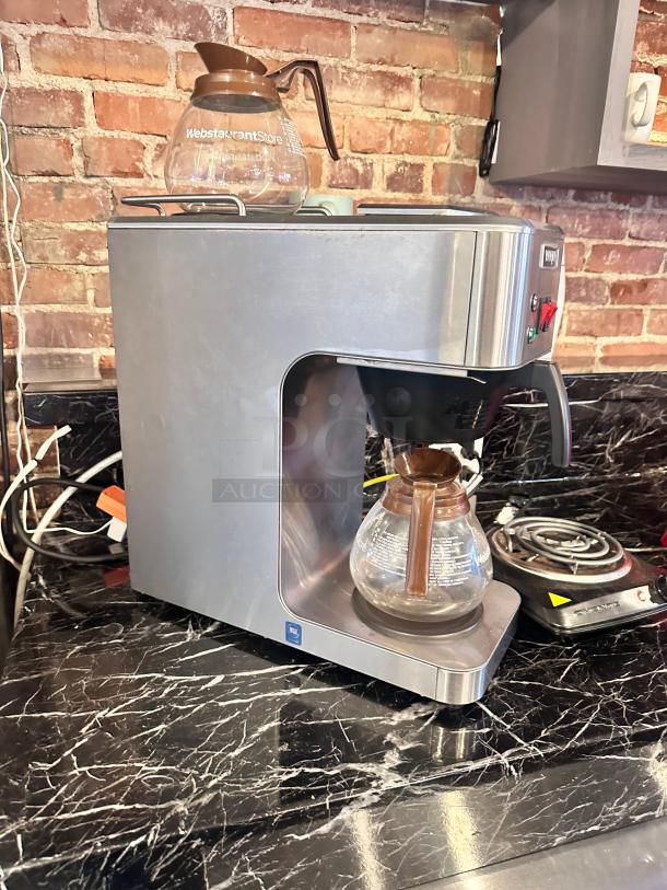 Excellent Condition Waring WCM50 Pourover Coffee Brewer – 120V – Tested & Working! - Image 6 of 10
