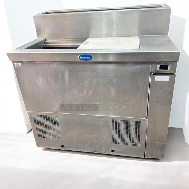 Excellent Condition Randell 69345A Ice Cream Cabinet – 115V – Tested & Working! - Image 5 of 10