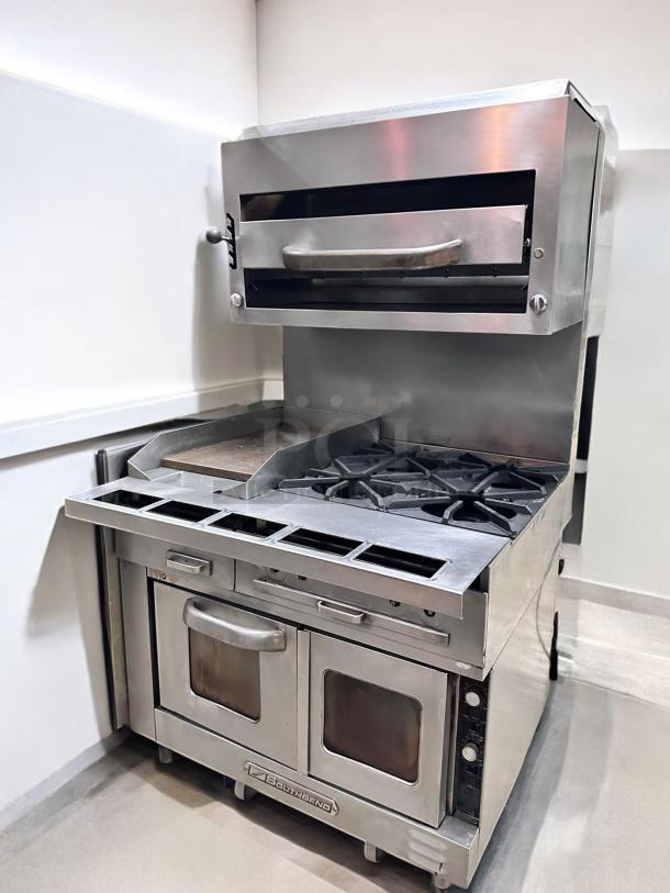 Excellent Condition Southbend Commercial Gas Range with Oven and Griddle - Fully Tested & Working! - Image 6 of 7