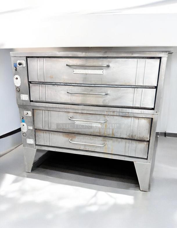 PIZZA OVEN – Bakers Pride Triple Deck – Tested & Working – Classic Heavy-Duty Unit! - Image 2 of 6