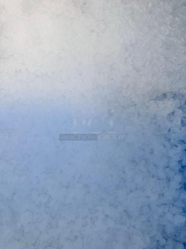 ICE MAKER – Hoshizaki Flaker Icemaker 500lb per day  Commercial Ice Machine with Bin – Excellent Condition – Tested & Working! - Image 8 of 10