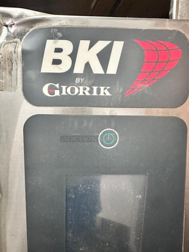 COMBI OVEN – BKI  Lainox ABTE102R – Heavy-Duty – 220volt 3 Phase  Tested & Working! - Image 7 of 8