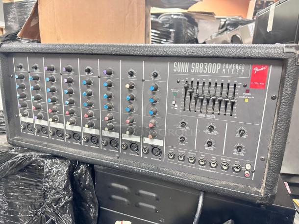 POWERED MIXER – Sunn SR8300P by Fender – Tested & Working! - Image 1 of 1