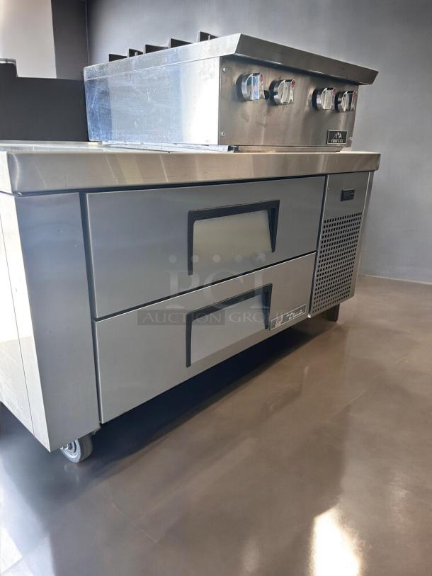 REFRIGERATED DRAWER CHEF BASE – True TRCB-48 – Excellent Condition – Tested & Working! - Image 4 of 7