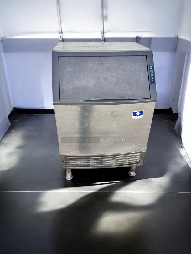 ICE MAKER – Manitowoc UY0240A-161B – Excellent Condition – Tested & Working! - Image 6 of 14
