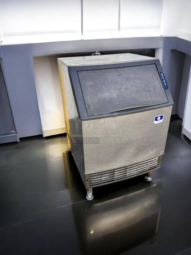 ICE MAKER – Manitowoc UY0240A-161B – Excellent Condition – Tested & Working! - Image 13 of 14