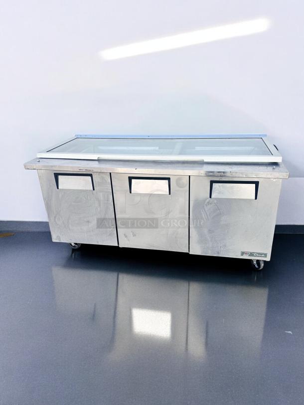 PREP TABLE – True TSSU-72-30M-B-ST – Excellent Condition – Tested & Working! - Image 2 of 10