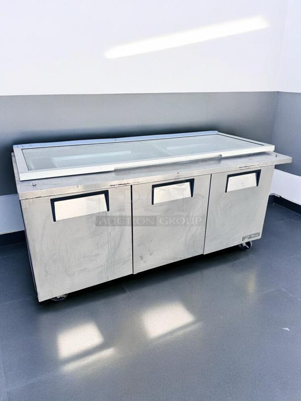 PREP TABLE – True TSSU-72-30M-B-ST – Excellent Condition – Tested & Working! - Image 7 of 10