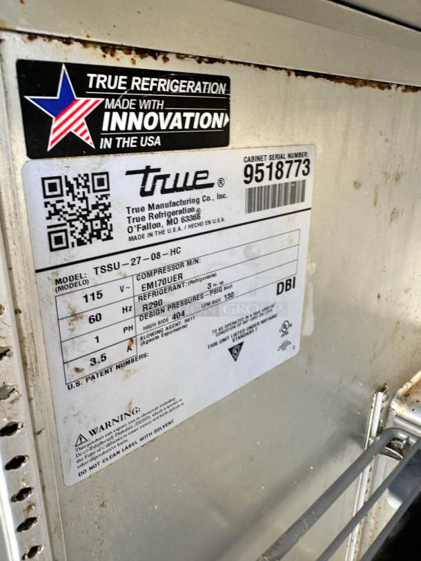 REFRIGERATED PREP TABLE – True TSSU-27-08-HC – Excellent Condition – Tested & Working! - Image 5 of 5