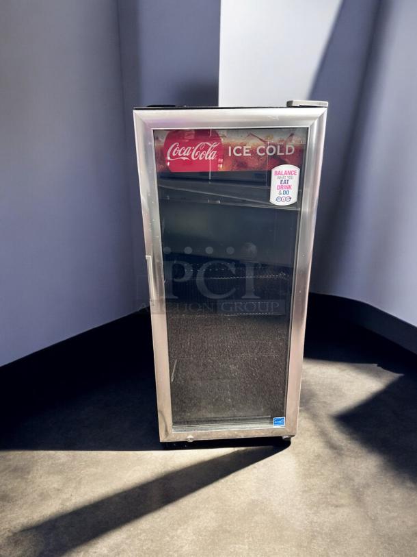 DISPLAY REFRIGERATOR – IDW GS-4-HA234B – Excellent Condition – Tested & Working! - Image 4 of 8