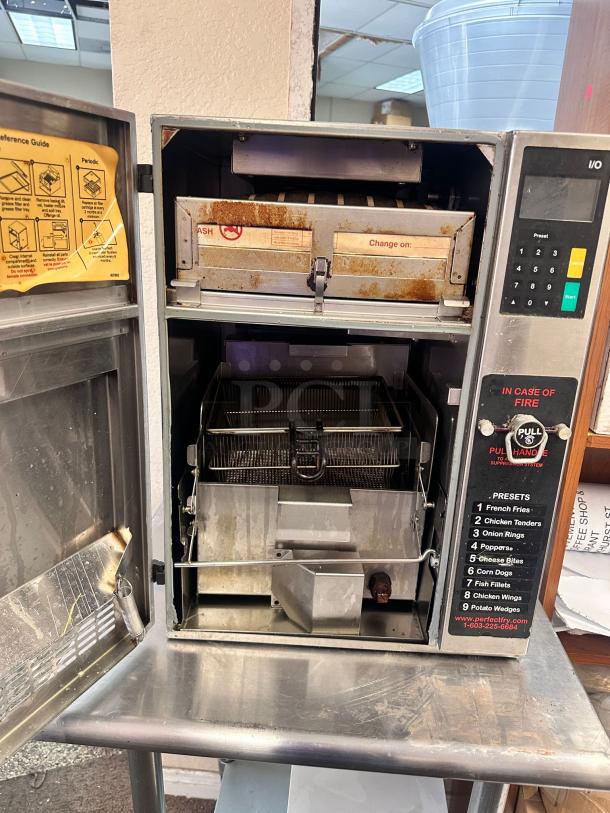VENTLESS FRYER – Perfect Fry PFC570 – Excellent Condition – Tested & Working! - Image 9 of 9