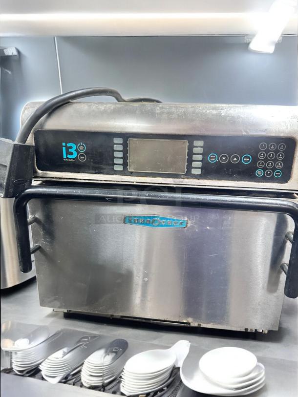 COMMERCIAL CONVECTION OVEN – TurboChef i3 – Excellent Condition – Tested & Working! - Image 1 of 4