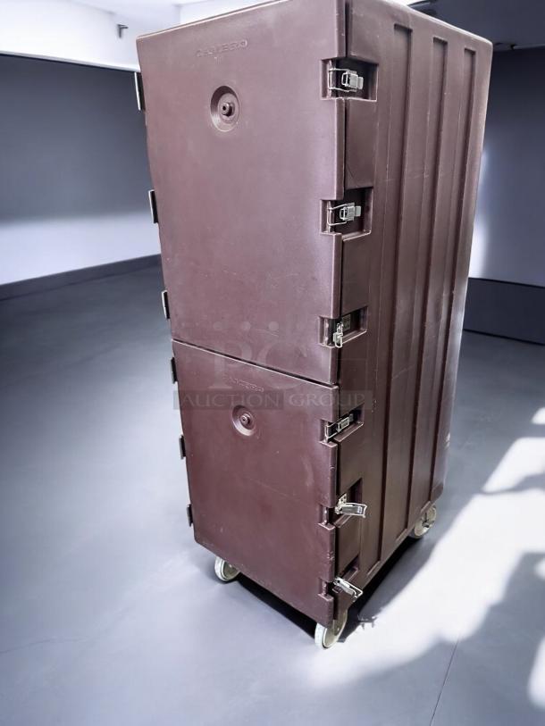 HEATED HOLDING CABINET – Cambro UPCH1600 – Excellent Condition – Fully Tested & Working! - Image 3 of 7